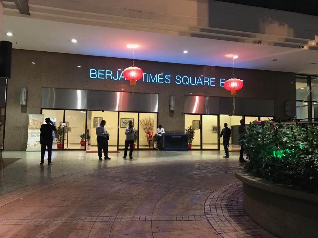 Luxy Service Suites At Times Square Kl 吉隆坡 外观 照片